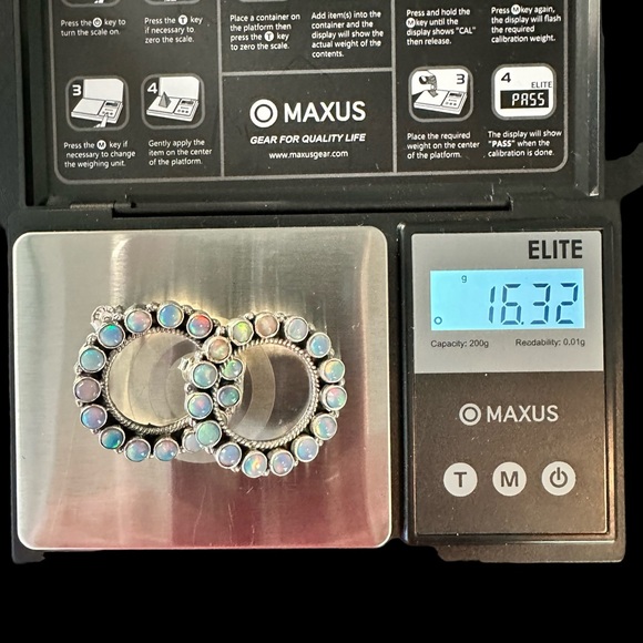 Sterling Silver Ethiopian Opal Conch Necklace & Earrings Set - Picture 15 of 17